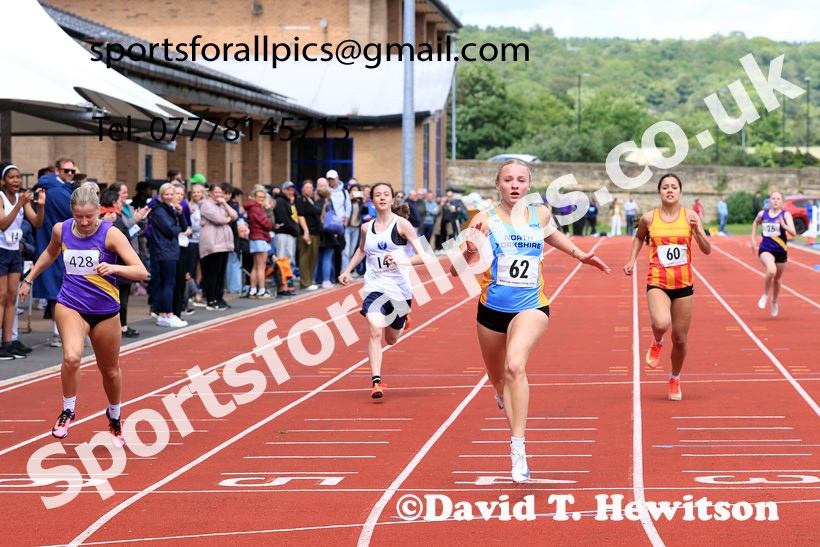 Sprints, 2026 Northern Schools Inter Counties, Wentworth, Hexham. Photo: David T. Hewitson/Sports for All Pics